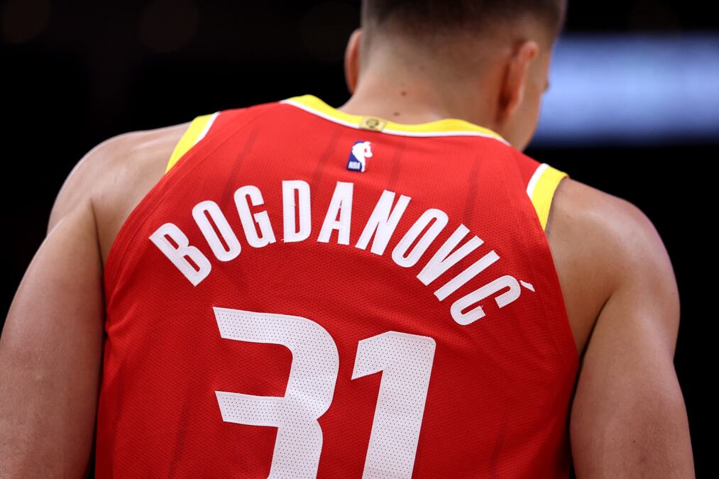 HJUSTON SVE REDOM GAZI, A BOGDAN KORISTI SVAKU PRILIKU! Četvrta recka u nizu i brutalna poruka celoj NBA ligi! (VIDEO)