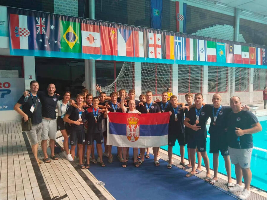 Vijorila se srpska trobojka u Zagrebu: Nova medalja za srpski vaterpolo