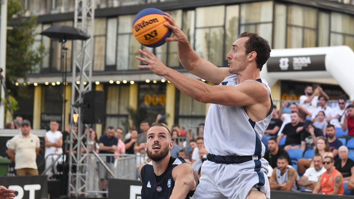Ceo svet priča o Srbinu: Milivojević MVP i junak istorijskog finala