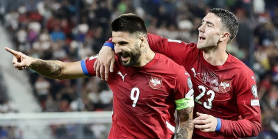 Dobre vesti za Paunovića i Srbiju! Napadač se vraća na velika vrata