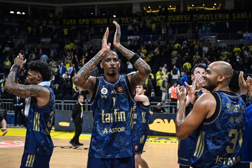 FENERBAHČE NEMILOSRDAN: Bajern doživeo debakl u Istanbulu