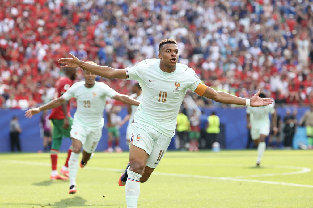 A VEČERAS, SPEKTAKL! Španija i Francuska se bore za finale Mundijala! Evo gde možete da gledate ovu utakmicu!