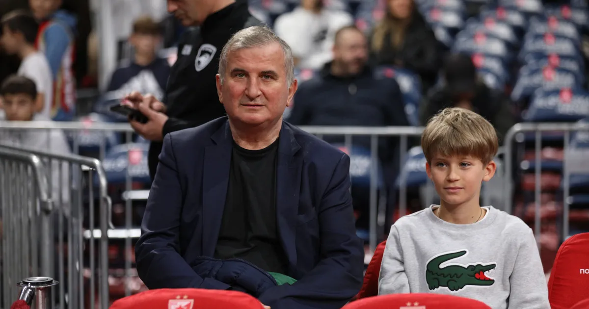 Đoković u Beogradskoj areni! Novakov stric došao da gleda Zvezdu