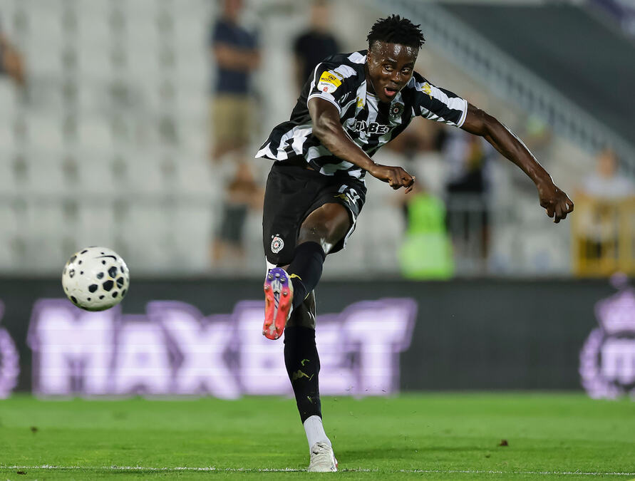 PUKLO U ZEMUNELU: Demba Sek izbačen iz ekipe, Partizan drma novi skandal