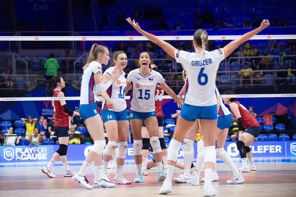 NAJLUĐA I NAJLEPŠA SPORTSKA PRIČA IKADA! Čuvena sportistkinja igrala meč protiv pastorke: Muž prolazio kroz dramu: Pa, za koga tu DA NAVIJAM
