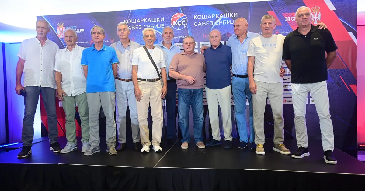 KSS upriličio svečani doček za trofejne veterane Srbije, i oni su nas ovog leta obradovali medaljama