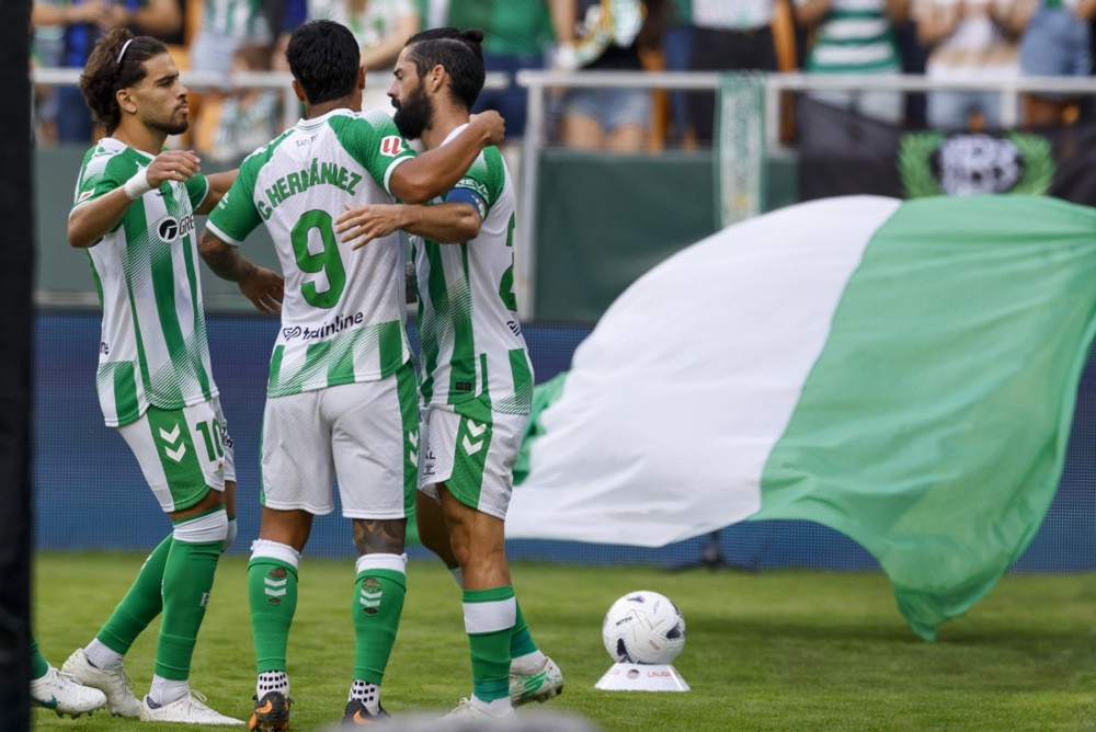 Betis "petardirao" Osasunu i opet preskočio Real Madrid! Neka se spreme Porto i Barsa