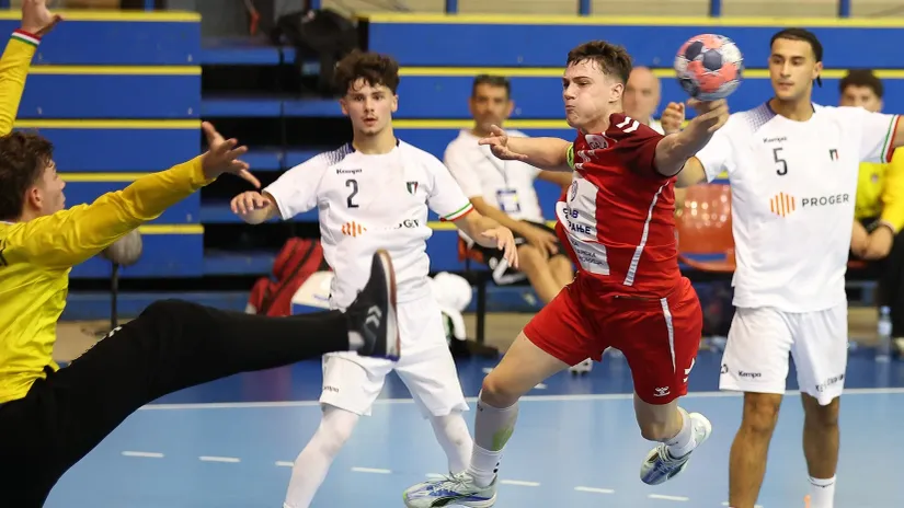 Rapsodija Orlića u nastavku, demolirani Azuri za Top 12 na EP u Beogradu