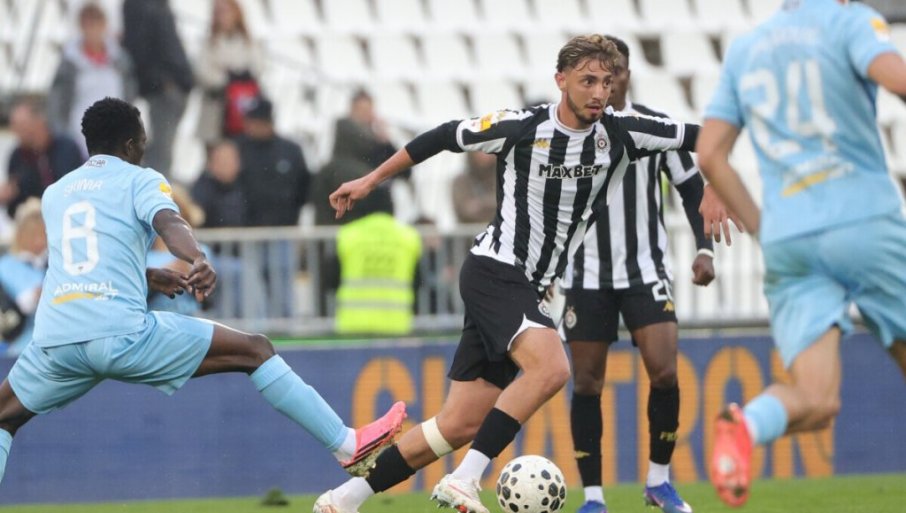 UŽIVO, PARTIZAN - NOVI PAZAR: Gol u Humskoj!