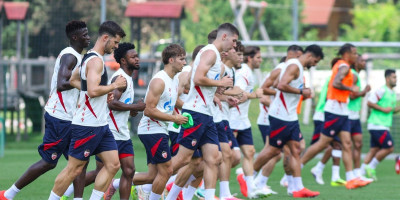 Sada je već ozbiljno: Zvezda protiv Slovana proverava formu!