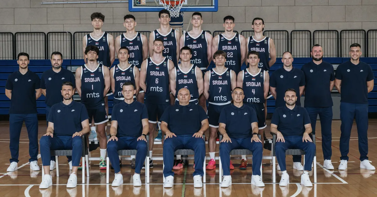 Srbija fantastično počela Evrobasket, Džepina i Lučić briljirali