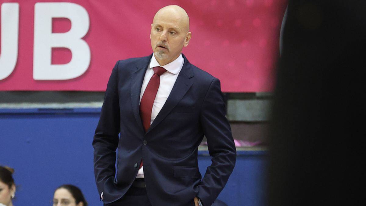 Saša Obradović počeo pobedom u Hali sportova: Dominantan nastup Hapoela na Novom Beogradu