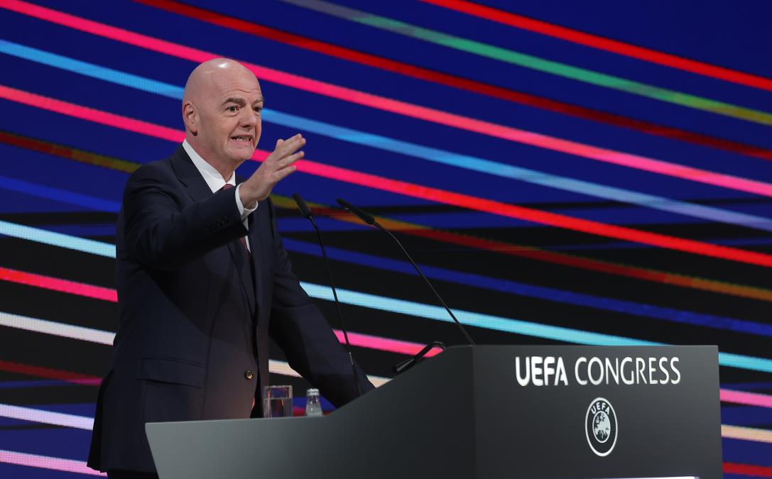 FIFA PLANIRA SVETSKO PRVENSTVO SA 211 REPREZENTACIJA! Infantino šokirao planetu: Biće to poput velikog festivala...