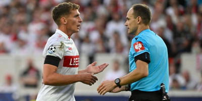 Minaković se nije brukao posle derbija, Barsa bacila "petardu" na premijeri u Ligi šampiona (VIDEO)