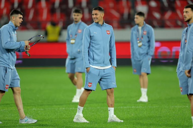 PARTIZAN TRLJA RUKE: Saša Lukić donosi crno-belima neočekivanu zaradu!