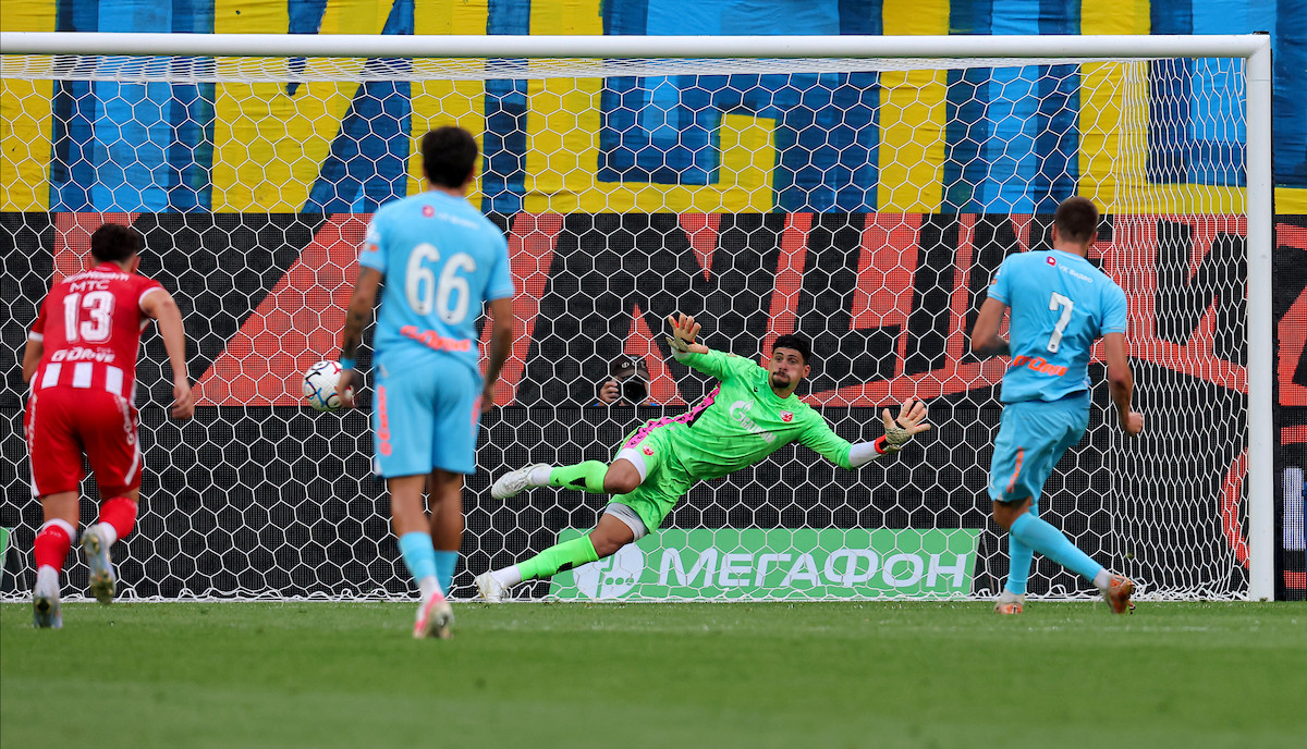 POLUVREME - Zvezda pokazuje zube, Zenit vodi u Sankt Peterburgu