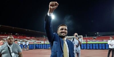 Zvanično! Dušan Tadić potpisao za novi klub