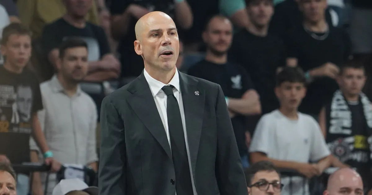 Partizan - Bešiktaš: Spektakl na Kalemegdanu, crno-beli pred krcatim tribinama igraju protiv Alimpijevića