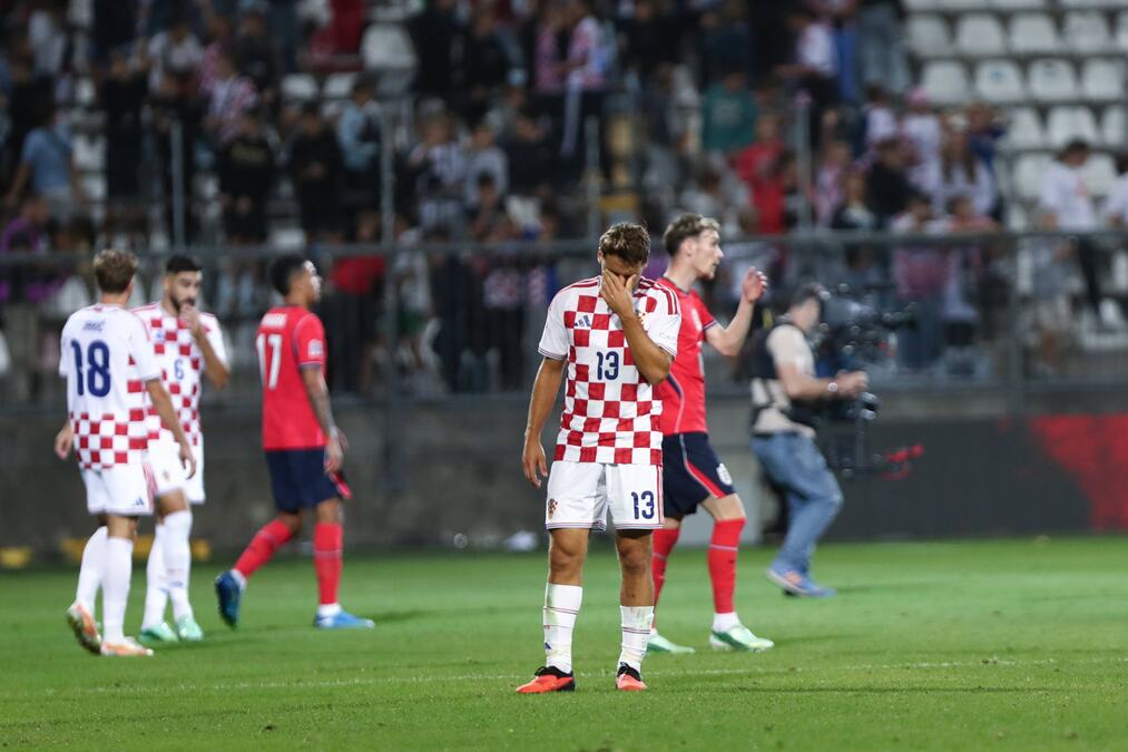 SEDAM U MREŽI, BOL NE BEŽI! PROĐE NOĆ, AL' TRAG OSTANE: Ovako je Engleska razmontirala Hrvatsku na njenom tlu! (VIDEO)