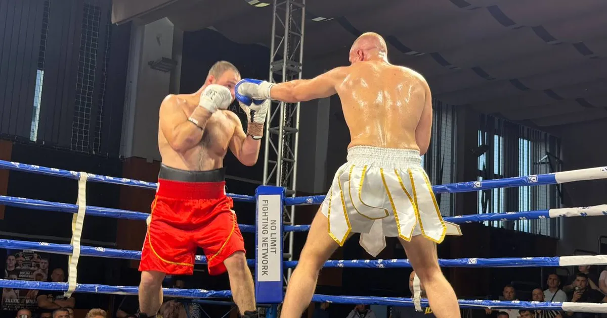 Benjamin Poturak slavio u jednoj od najboljih borbi večeri na Balkan Boxingu, sudije nisu imale dilemu