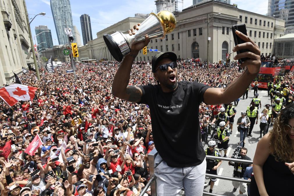 NBA EKSPLOZIJA - RAJAKOVIĆ DOBIO ZVER OD IGRAČA! Toronto završio trejd koji je uzdrmao Ameriku!