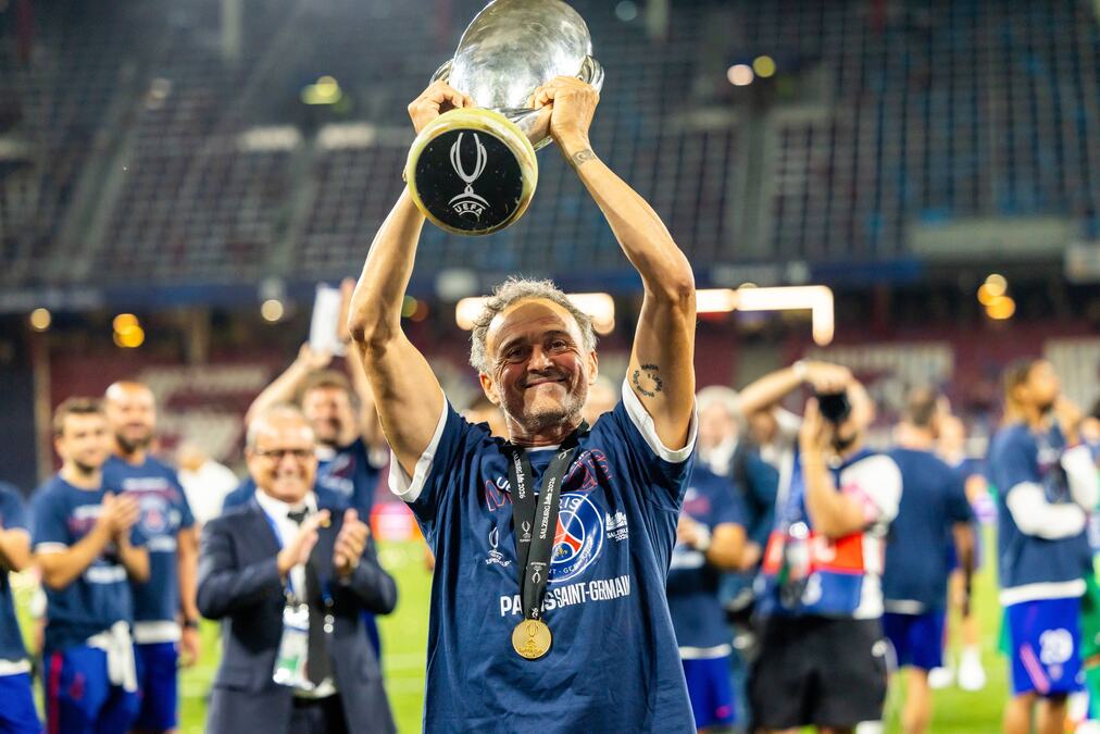 PRVI TROFEJ JE PAO, A ONDA JE USLEDILA PRETNJA! PSŽ želi sve - Enrike poslao brutalnu poruku konkurenciji!