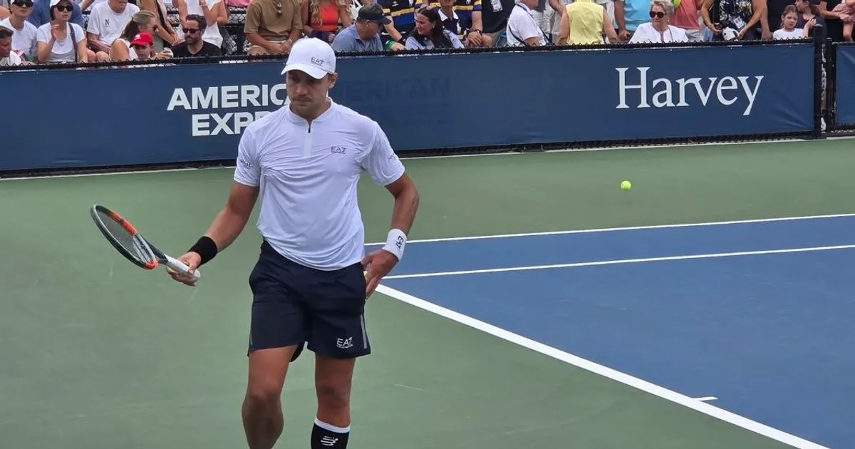 "Naiđe mi veliki bol, neprijatno je...": Međedović posle poraza na US Openu otkrio da ima problem sa povredom