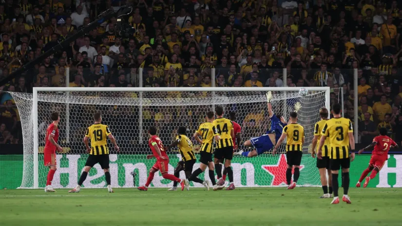 UŽIVO LIGA ŠAMPIONA: AEK vodi, evrogol Marina! Vila spakovala tri komada (VIDEO)