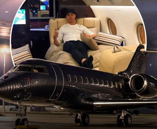 ZAVIRITE U RONALDOV ULTRA LUKSUZNI AVION: Ludilo šta sve ovde ima, a jedan detalj svi komentarišu! Ovo je najskuplja stvar koju poseduje...