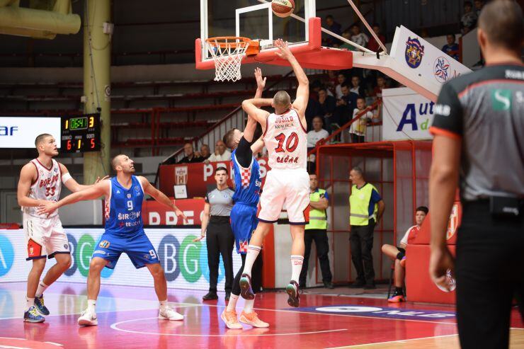ABA LIGA JE KONAČNA POČELA! Evo ko su bile sudije na startu takmičenju - posle skandala i bojkota koji je potresao region!