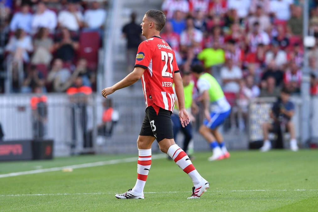 IZ CRVENO-BELOG U BUNDESLIGU! Borusija završila potpis fudbalera PSV-a