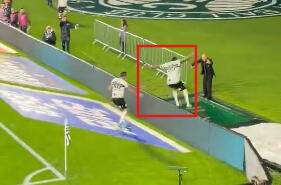 ZASTRAŠUJUĆA SCENA! Fudbaler dao gol, pa PROPAO U RUPU - bukvalno! A onda šok za šokom! (VIDEO)