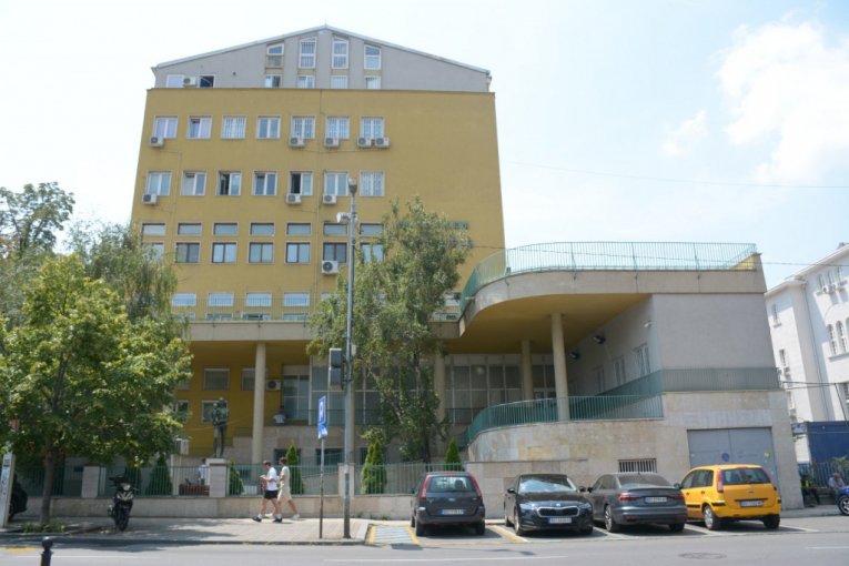 KARABURMA I NJENE "CRNE ULICE": Dvanaestogodišnjak teško povređen na mestu koje je 2021. podiglo Srbiju na noge