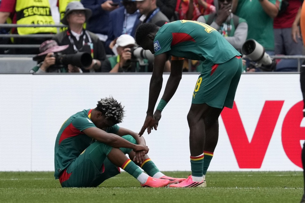 Zaglavljeni u SAD - Senegalcima Savez odbio da rezerviše let!
