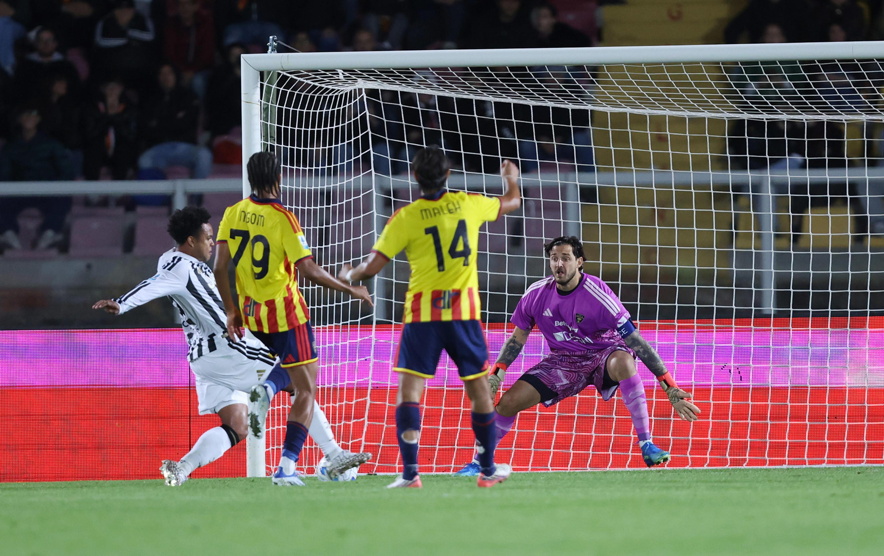 (VIDEO) Masterklas Daglasa Luisa, Juve se gostio u Lečeu