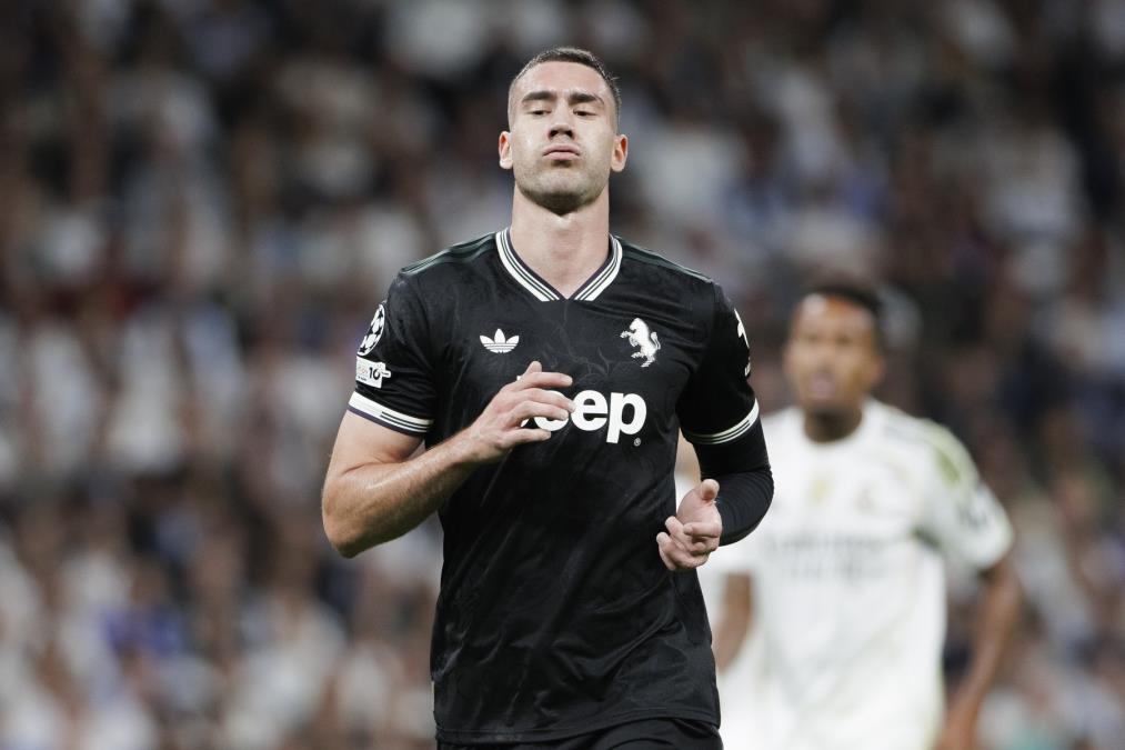 KOLIKO JE DUŠAN VLAHOVIĆ KOŠTAO ČELNIKE JUVENTUSA?! Isplivala BRUTALNA cifra: Od ovoga se VRTI U GLAVI!