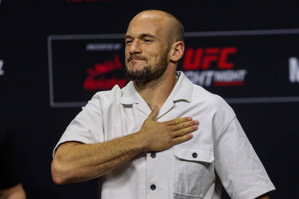 Ceo svet čekao Uroša Medića na merenju: Kada se Srbin pojavio dobili smo glavnu borbu za UFC Beograd
