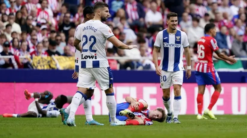 Matija Nastasić bi mogao da se vrati u italijanski fudbal, pominje se kao kandidat novog člana Serije B