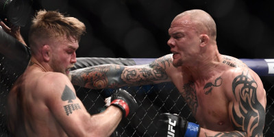 Nekada napadao UFC pojas, a sada je završio u zatvoru! Skandal trese MMA svet