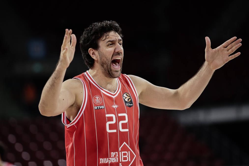 "MORAM DA SKRENEM PAŽNJU NA MICIĆA, TELO MU..." Bivši as Zvezde otkrio šta je primetio kod Vase i ozbiljno UPOZORIO CRVENO-BELE!