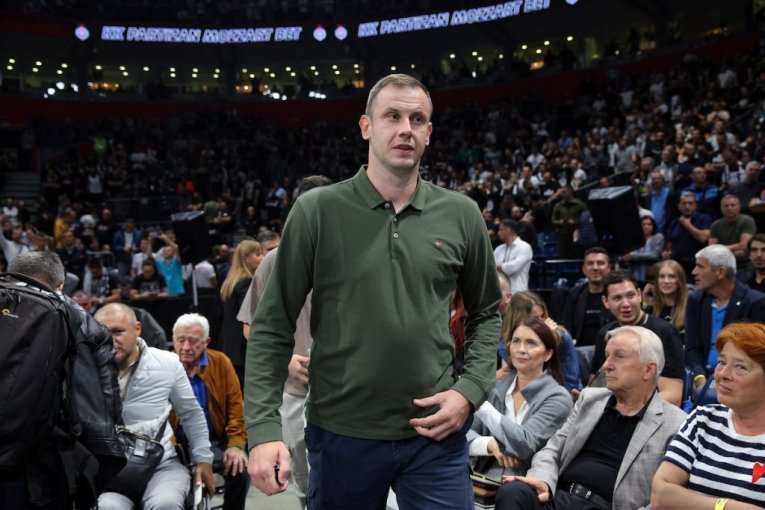 POTPISAO NOVICA VELIČKOVIĆ! Legendarni as Partizana stavio paraf na najvažniji ugovor u životu! (FOTO)