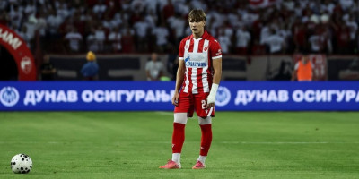 Gradski derbi za Kostova! Evropski velikani u borbi za vezistu, oglasio se i Romano