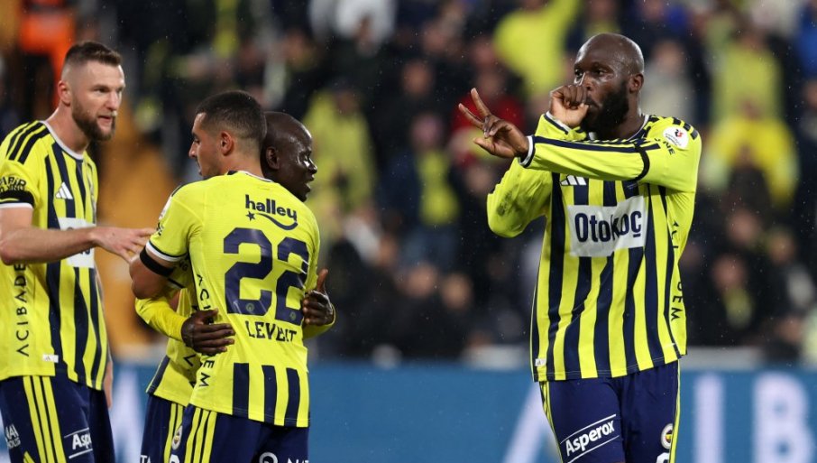 Prvenac Lukakua u dresu Fenerbahčea (VIDEO)