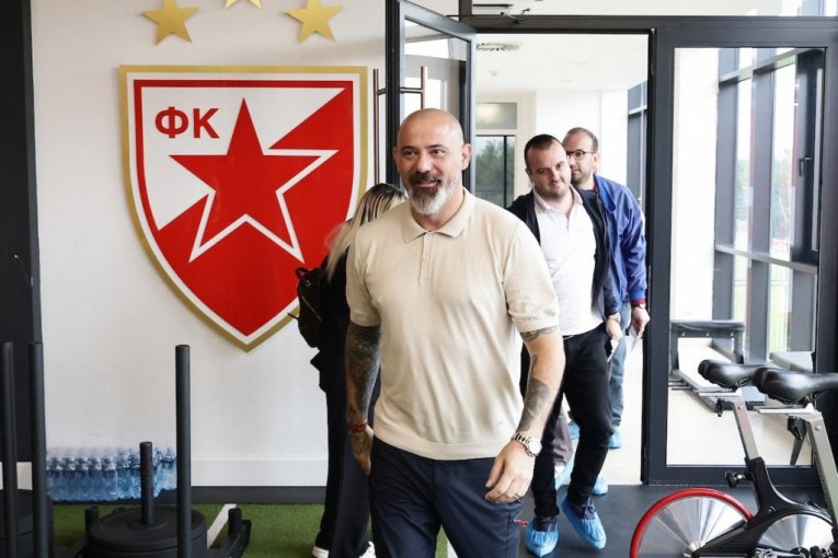 ZVEZDA REŠILA GORUĆE PITANJE?! Stiže ponuda koja će oduševiti delije - ovo bi bio DŽEKPOT!