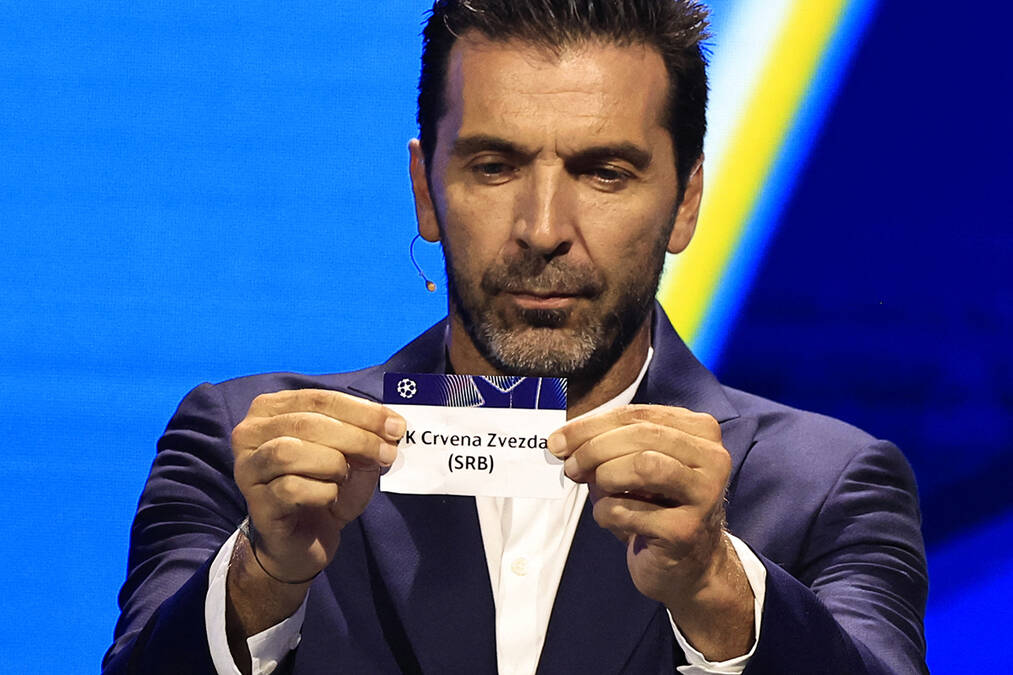 UEFA objavila dva spiska za Zvezdu: Žreb za Ligu šampiona prohodan, dobre vesti i za Ligu Evrope