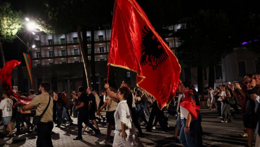 Haos u Tirani, UEFA morala hitno da reaguje