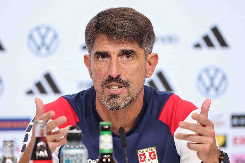 3 razloga zašto Veljko Paunović nije u pravu: Živimo u deluzijama i paradoksima