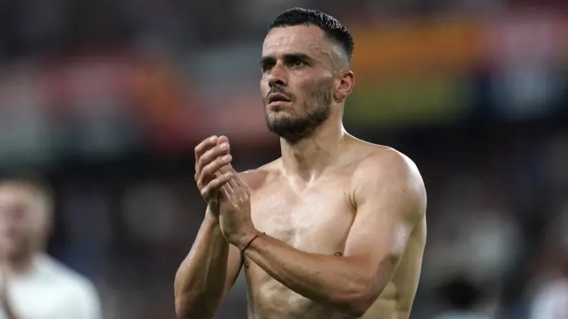 LIGA ŠAMPIONA - UŽIVO: Kostić u startnoj postavi, Roma gostuje u Fenerovom prvom meču u eliti od 2008.