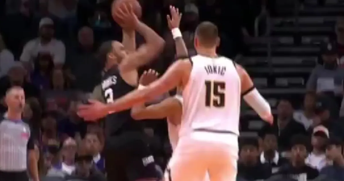 Nikola Jokić ovo dugo nije doživeo, šut u međunožje glavna tema