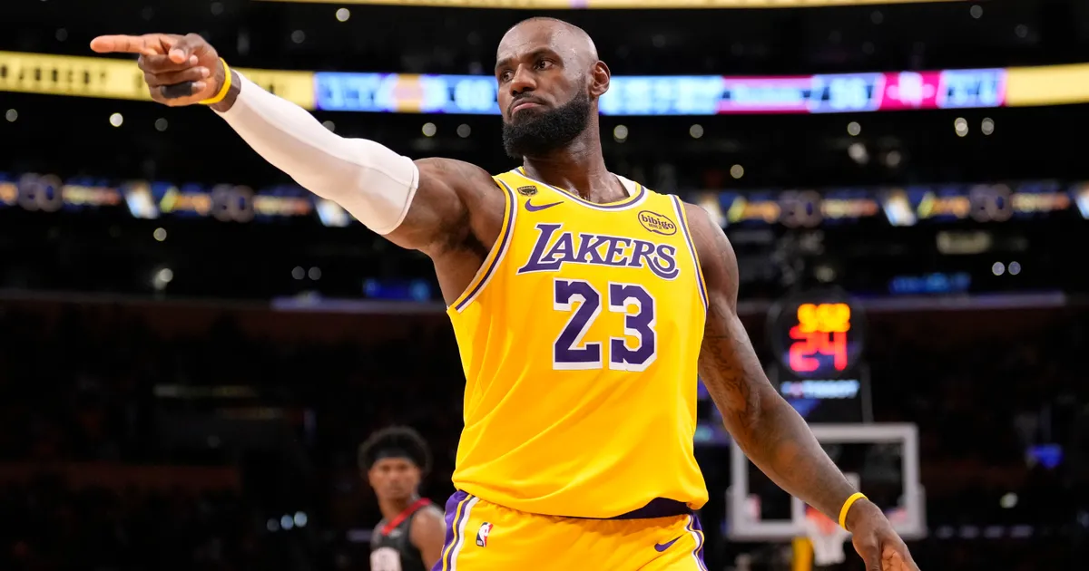 Lebron Džejms šokirao javnost, otkrio da nije želeo u Filadelfiju, već u drugi klub: "Imao sam viziju..."